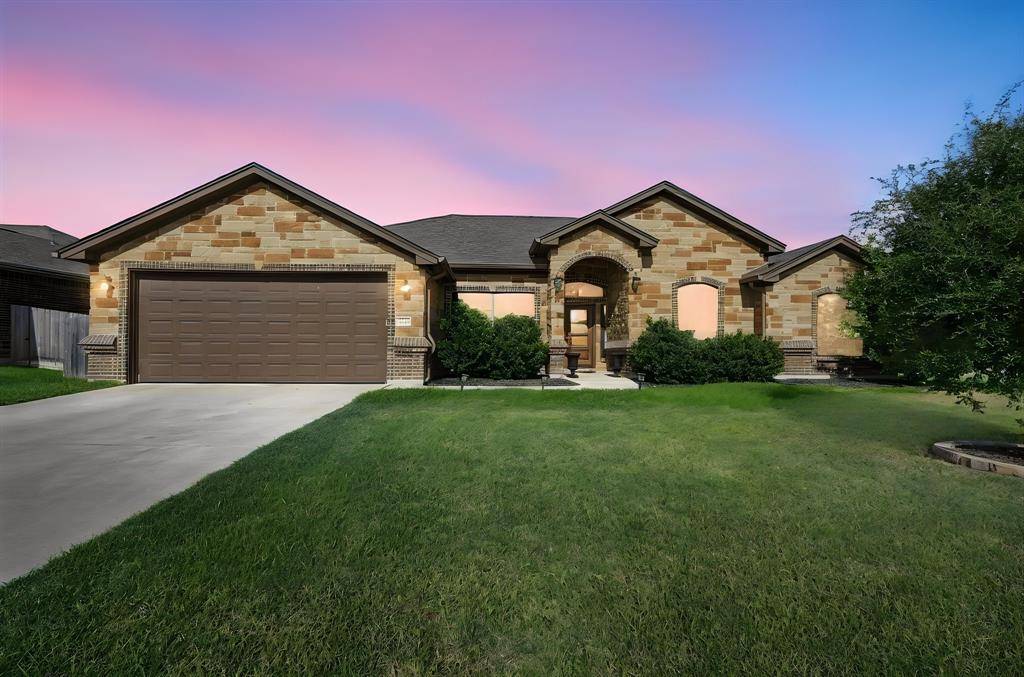 400 Juniper Drive, Troy, TX 76579