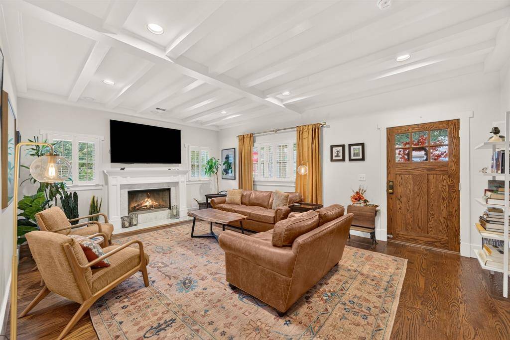 6002 Prospect Avenue, Dallas, TX 75206