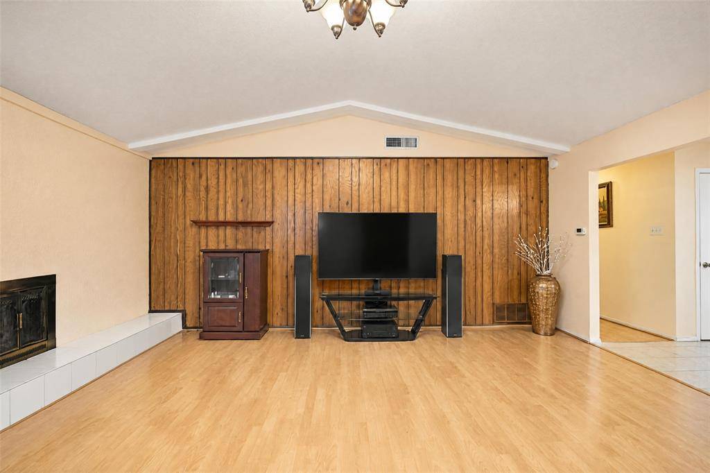 2718 Forest Park Drive, Garland, TX 75040