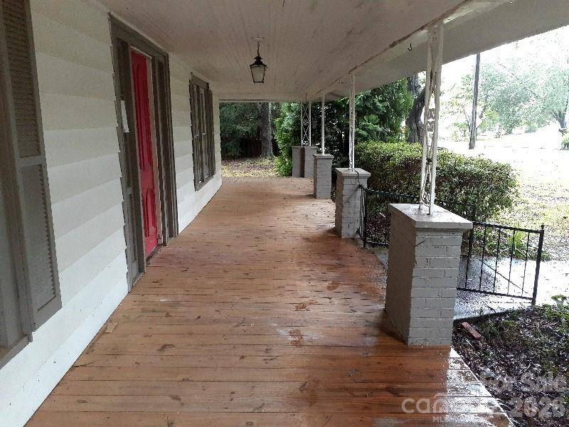 310 E Church ST, Troutman, NC 28166