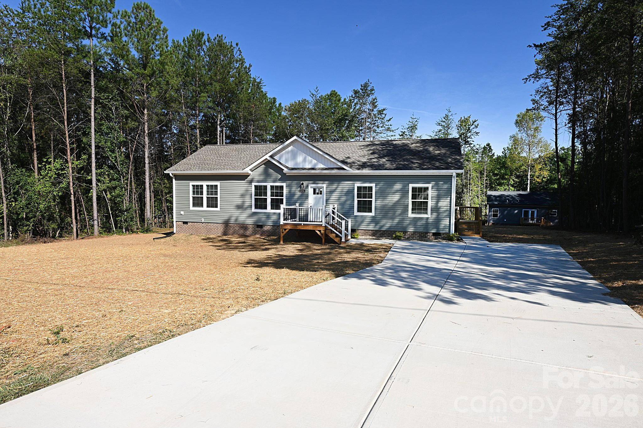 2026 Windigo ST, Newton, NC 28658