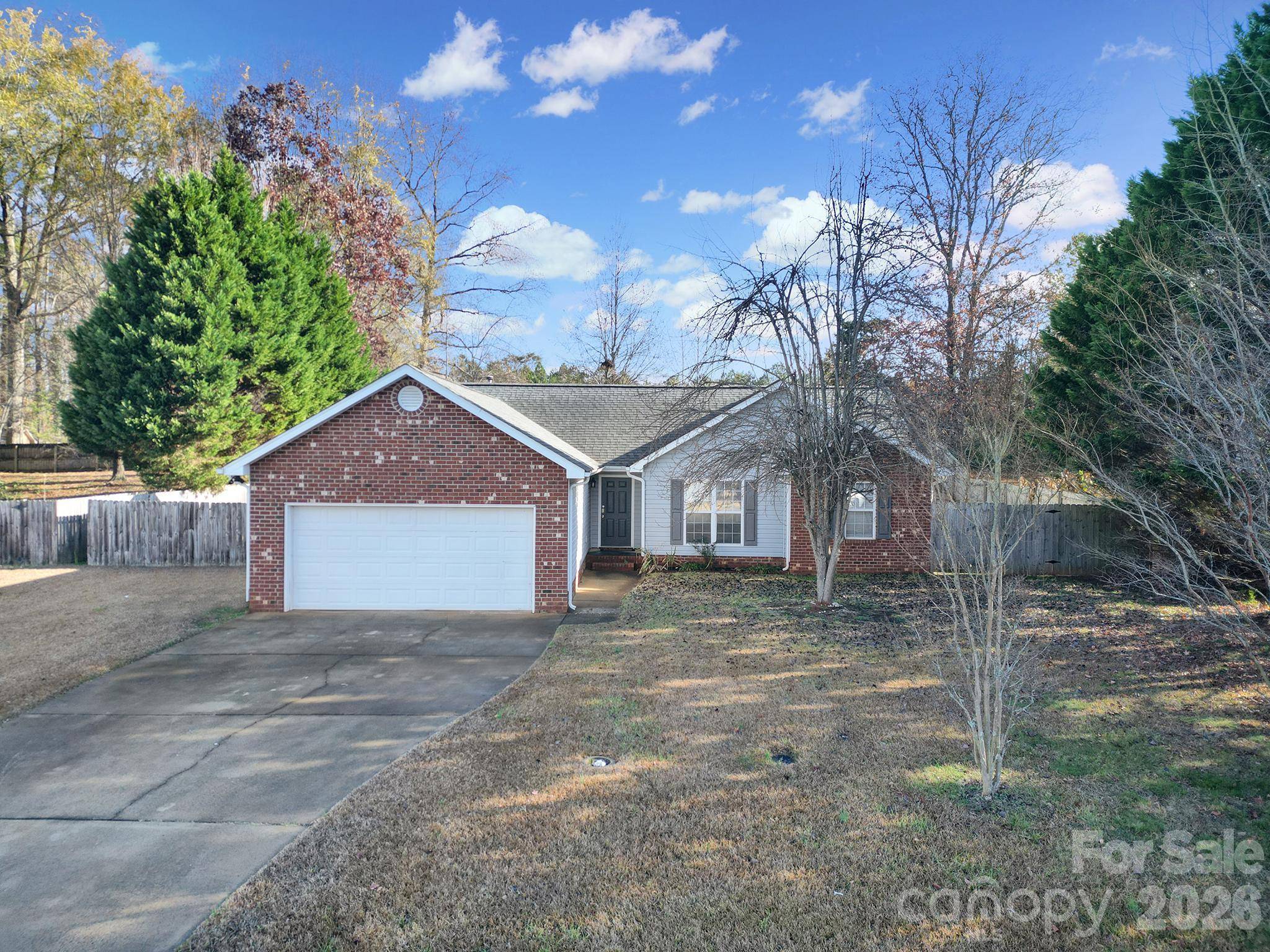 713 Pesca LN, Matthews, NC 28104