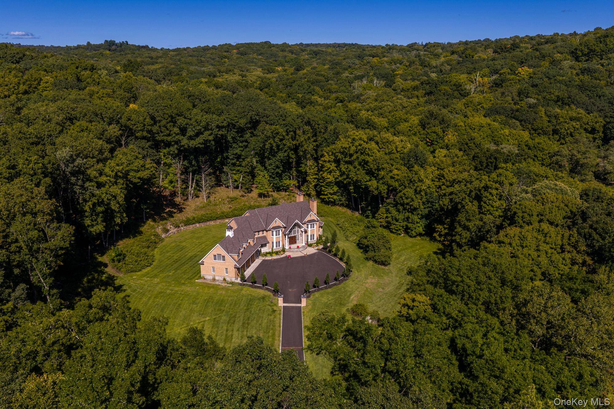 2649 Amawalk RD, Katonah, NY 10536