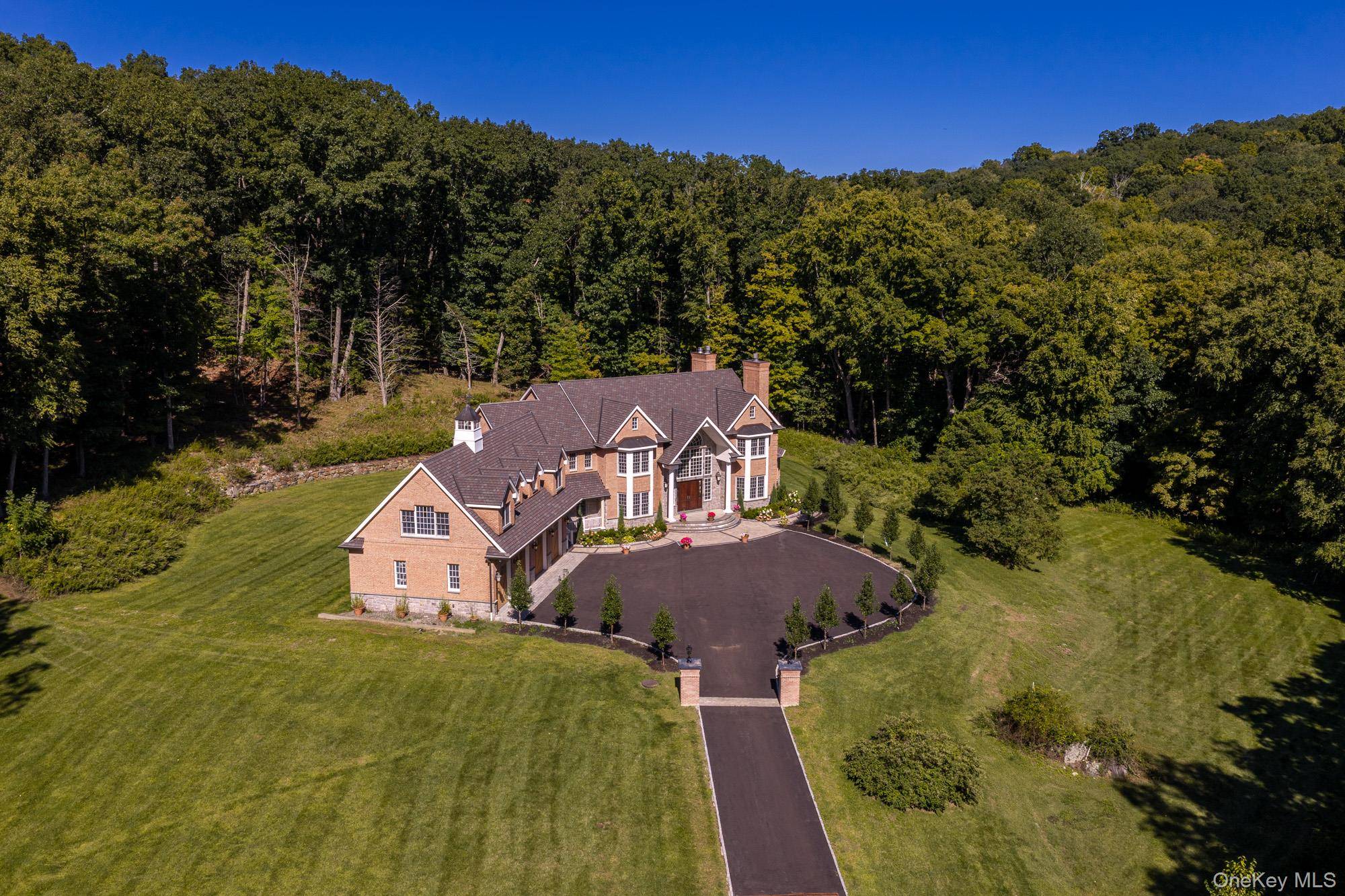 2649 Amawalk RD, Katonah, NY 10536