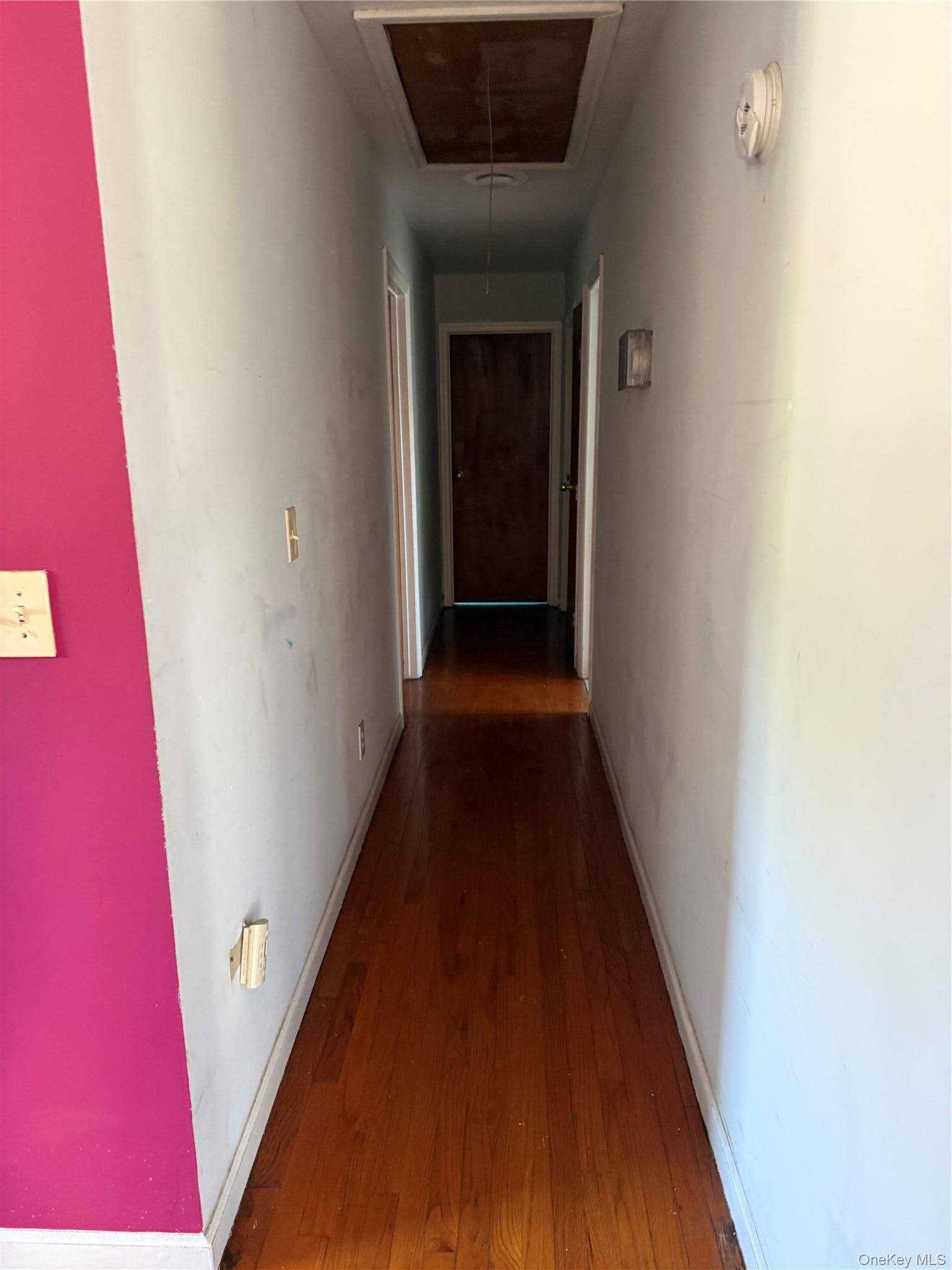346 Sheridan ST, Westbury, NY 11590
