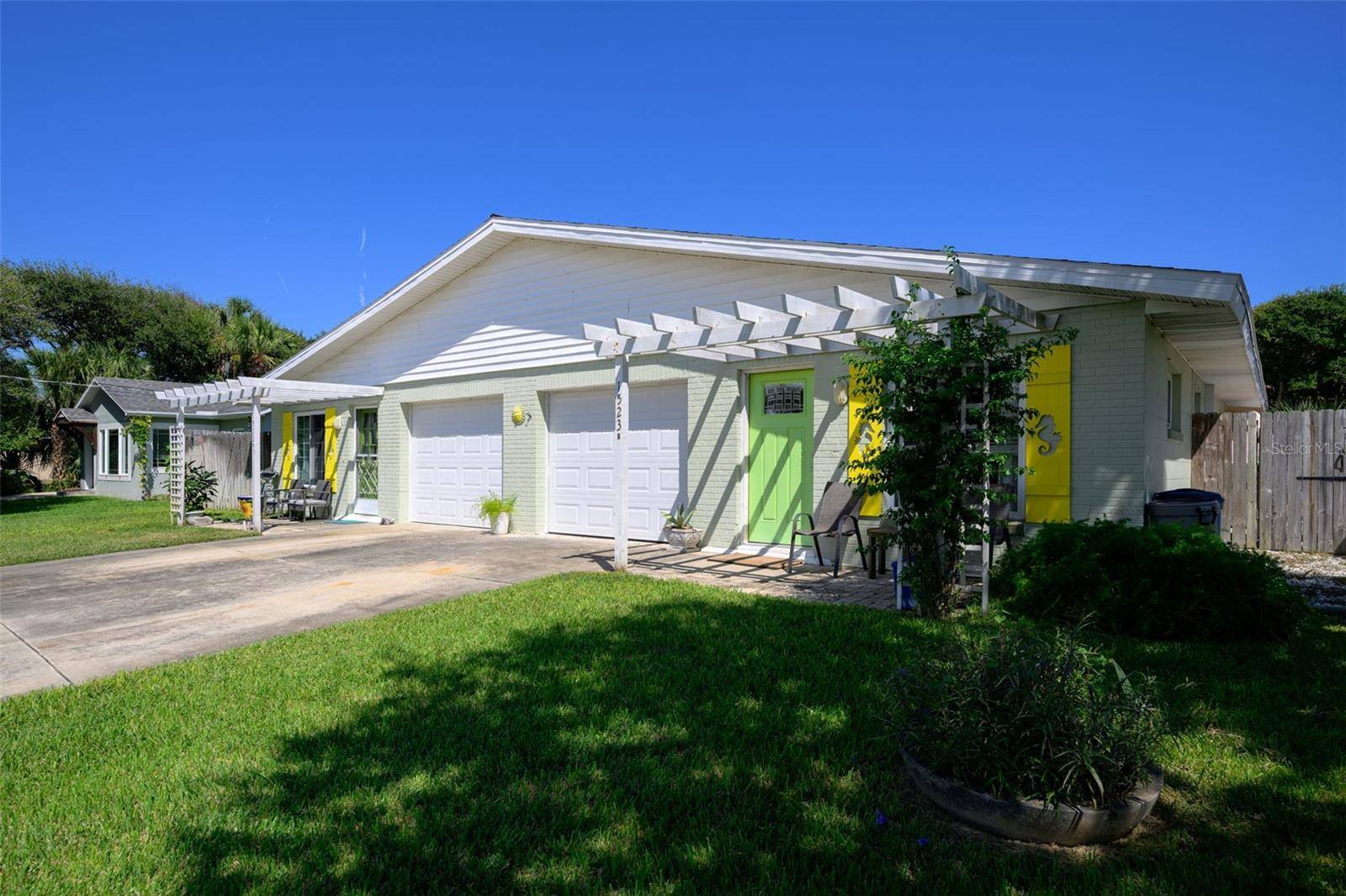 1523 S DAYTONA AVE, Flagler Beach, FL 32136