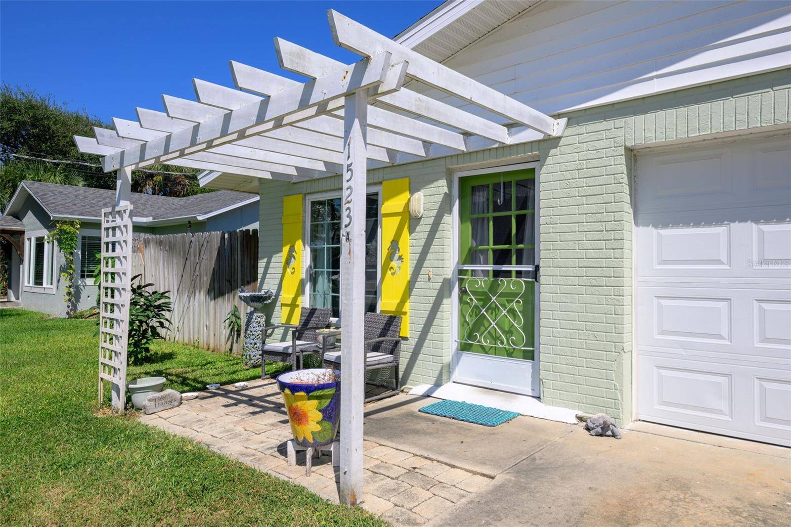 1523 S DAYTONA AVE, Flagler Beach, FL 32136