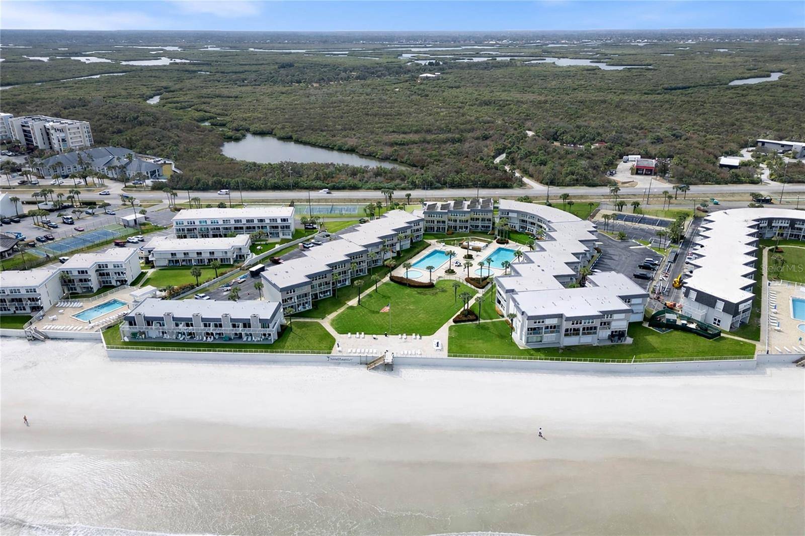 4841 SAXON DR #F-207, New Smyrna Beach, FL 32169