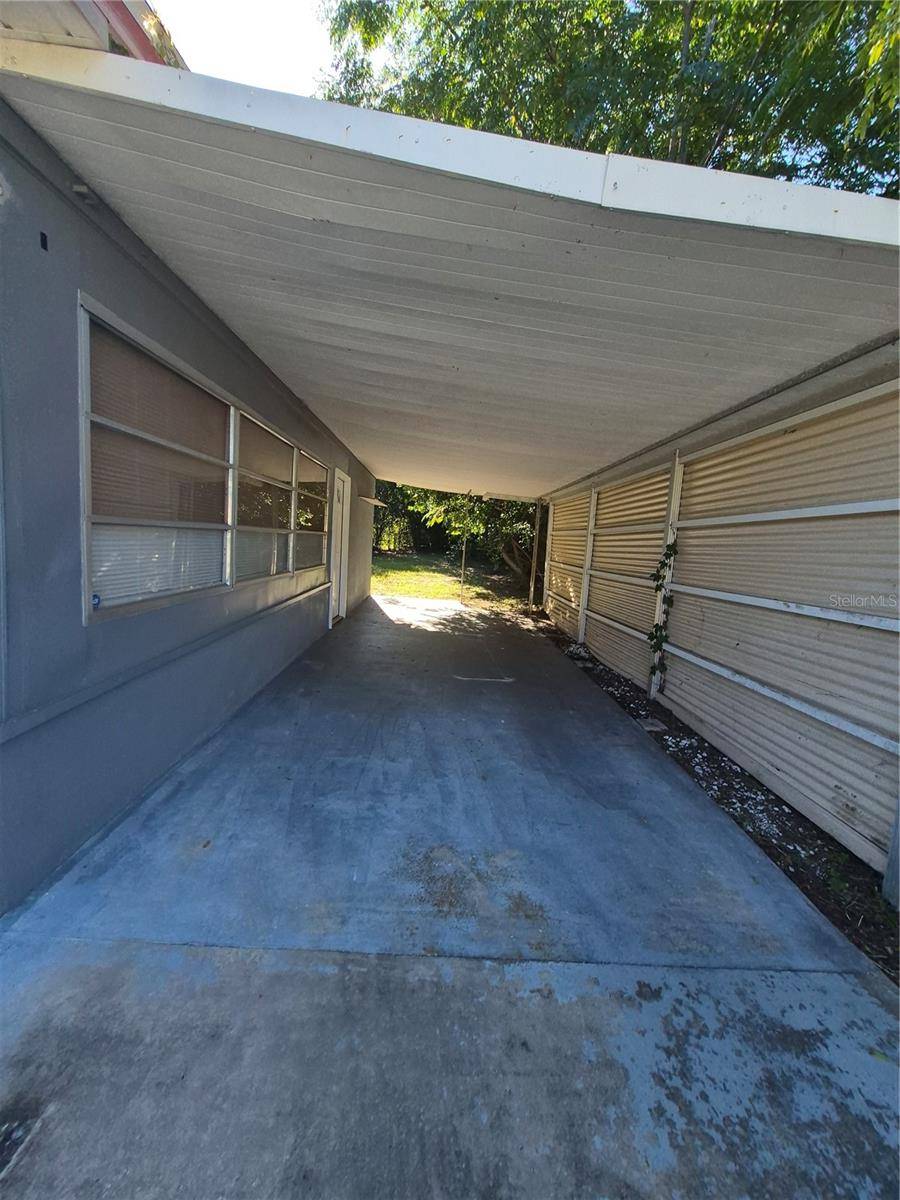 11 S BARBOUR ST, Beverly Hills, FL 34465