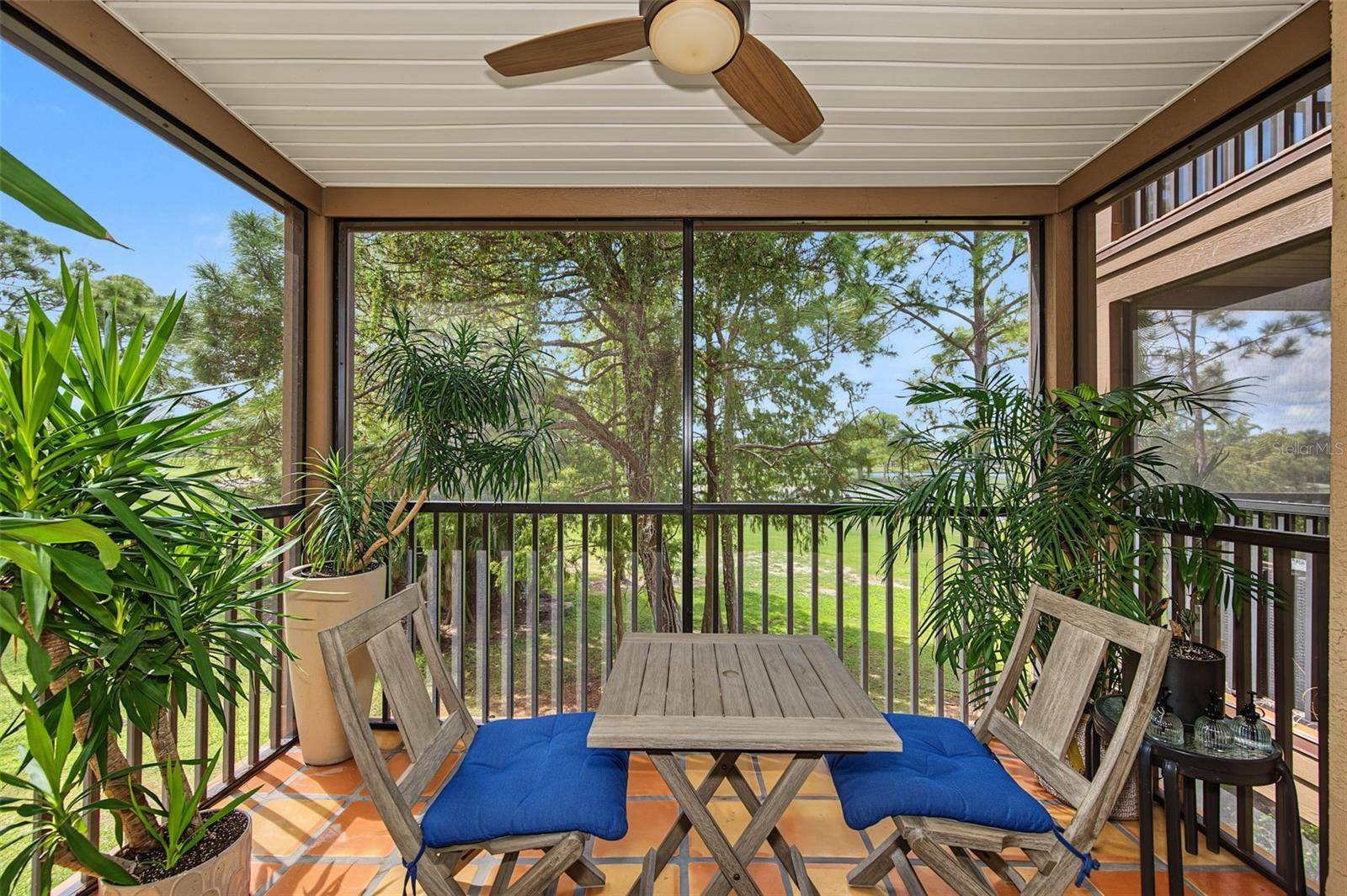 2400 FEATHER SOUND DR #123, Clearwater, FL 33762