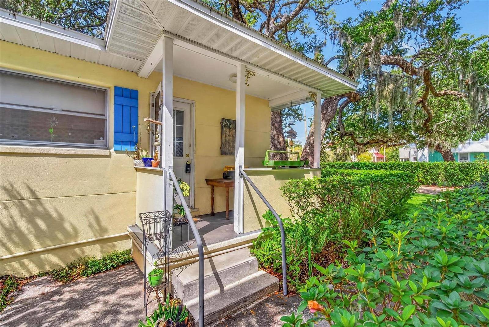 690 2ND ST S, Safety Harbor, FL 34695