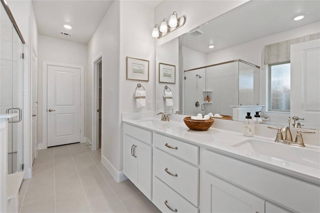 718 Soprano Drive, Forney, TX 75126