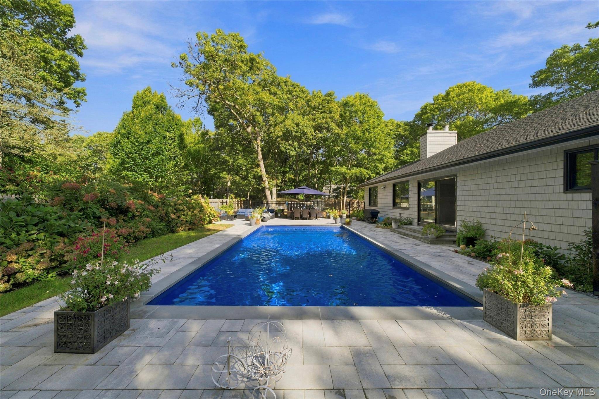 7 Bridle PATH, Westhampton Beach, NY 11978