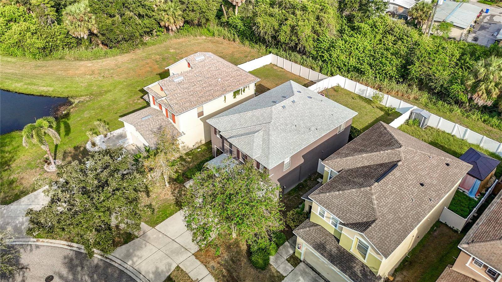 6312 MAGNOLIA TRAILS LN, Gibsonton, FL 33534