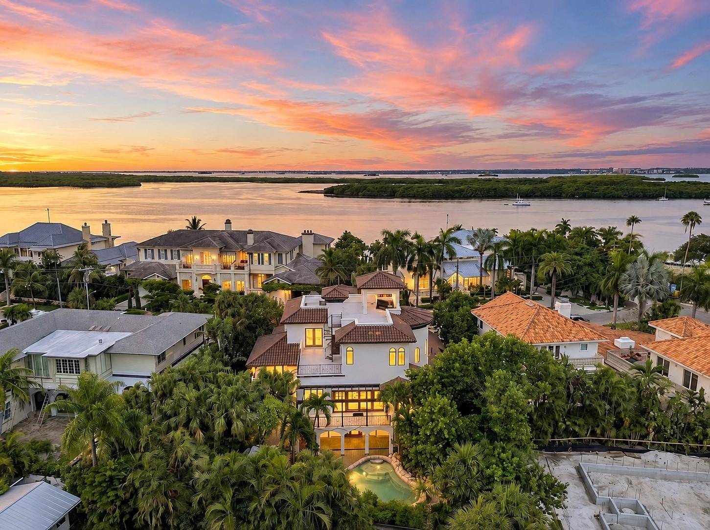980 BAY ESPLANADE, Clearwater, FL 33767