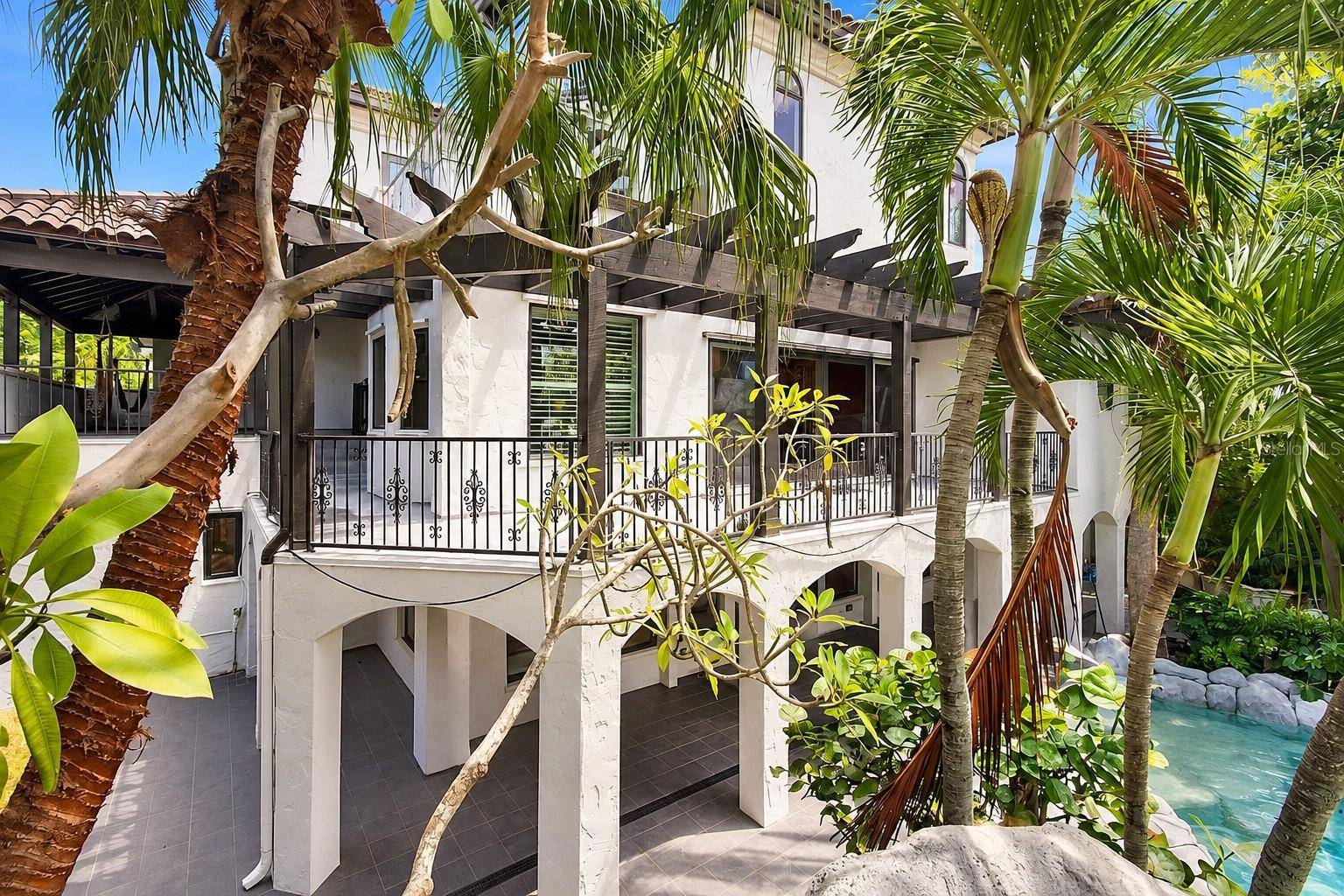 980 BAY ESPLANADE, Clearwater, FL 33767