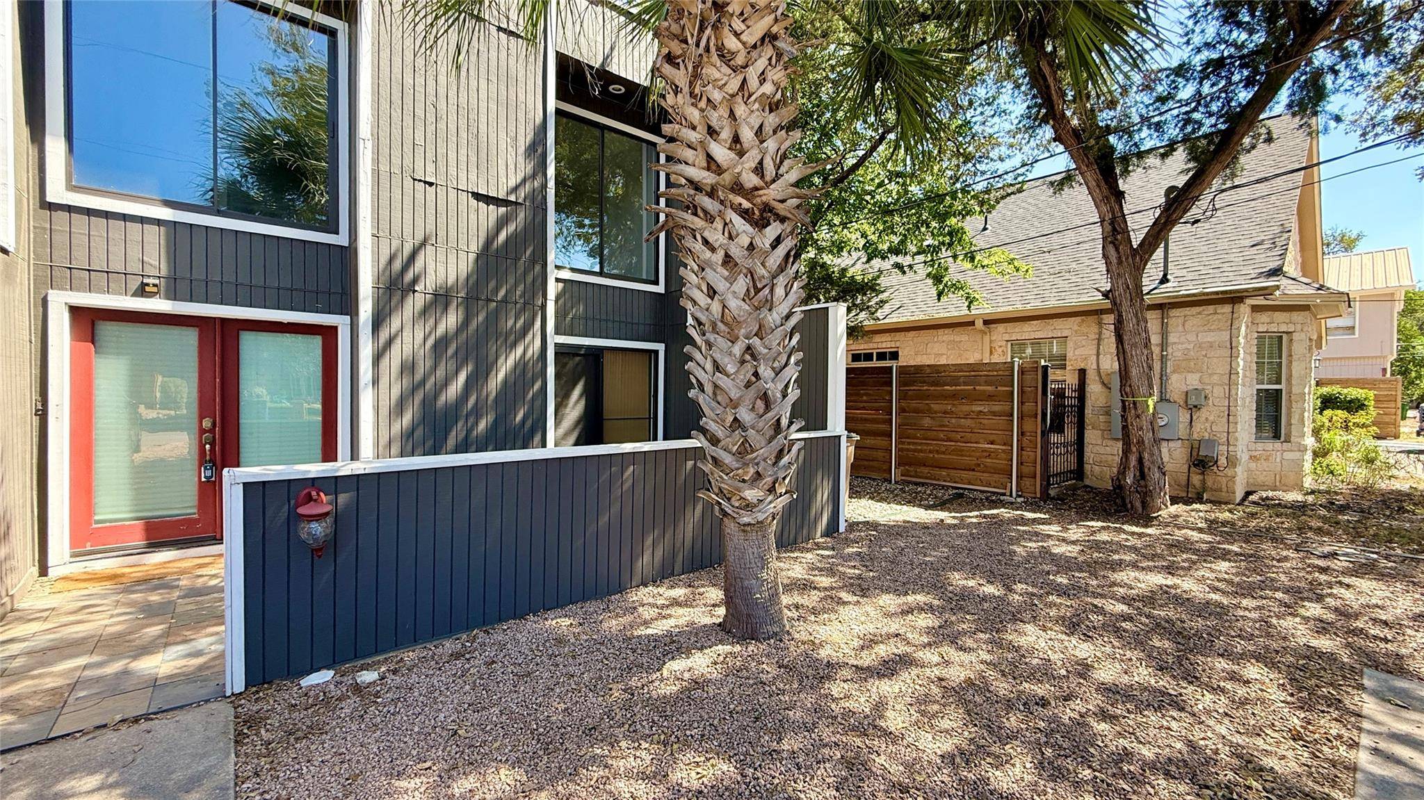 3402 Blumie ST, Austin, TX 78745
