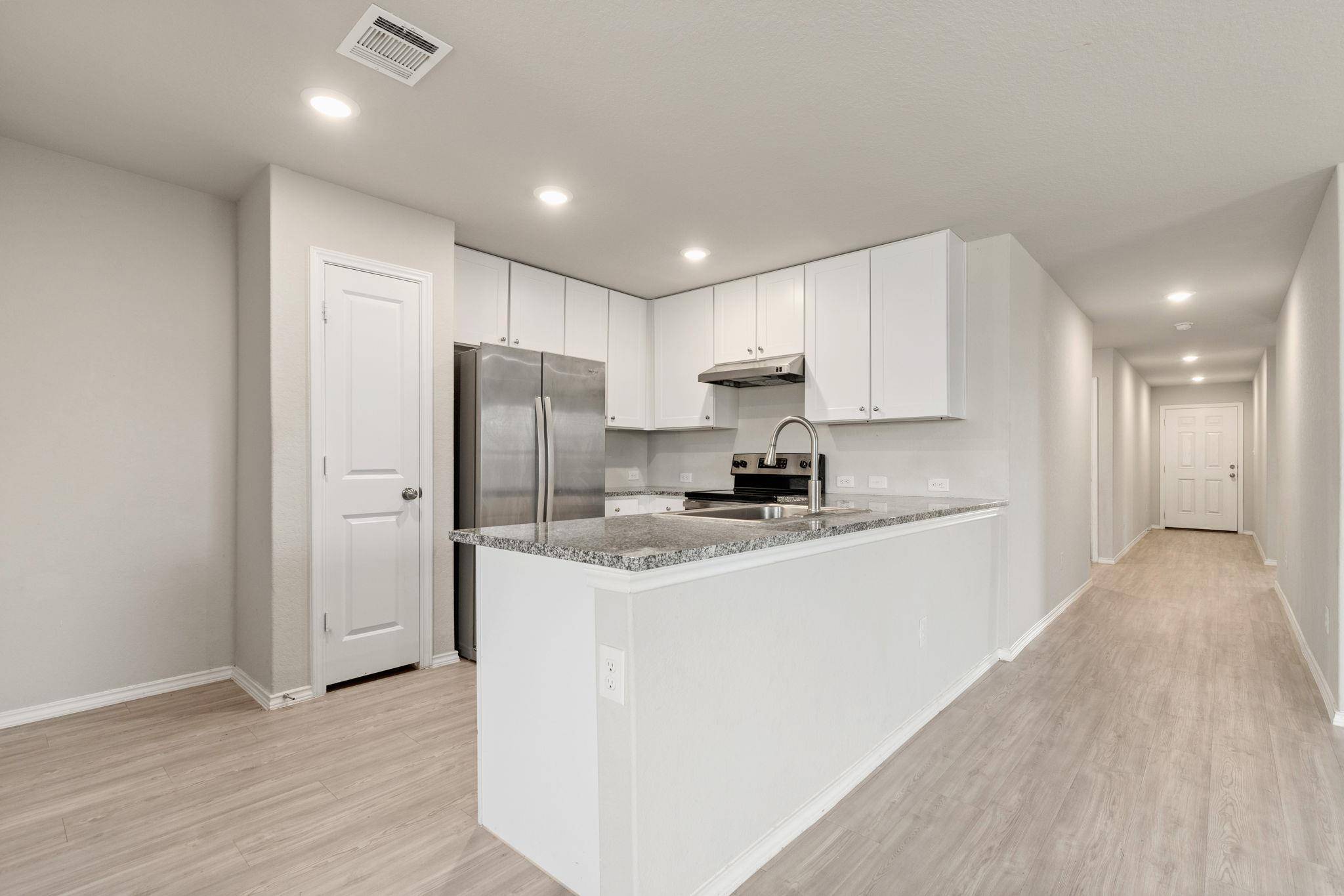 1922 Grey Catbird, New Braunfels, TX 78130