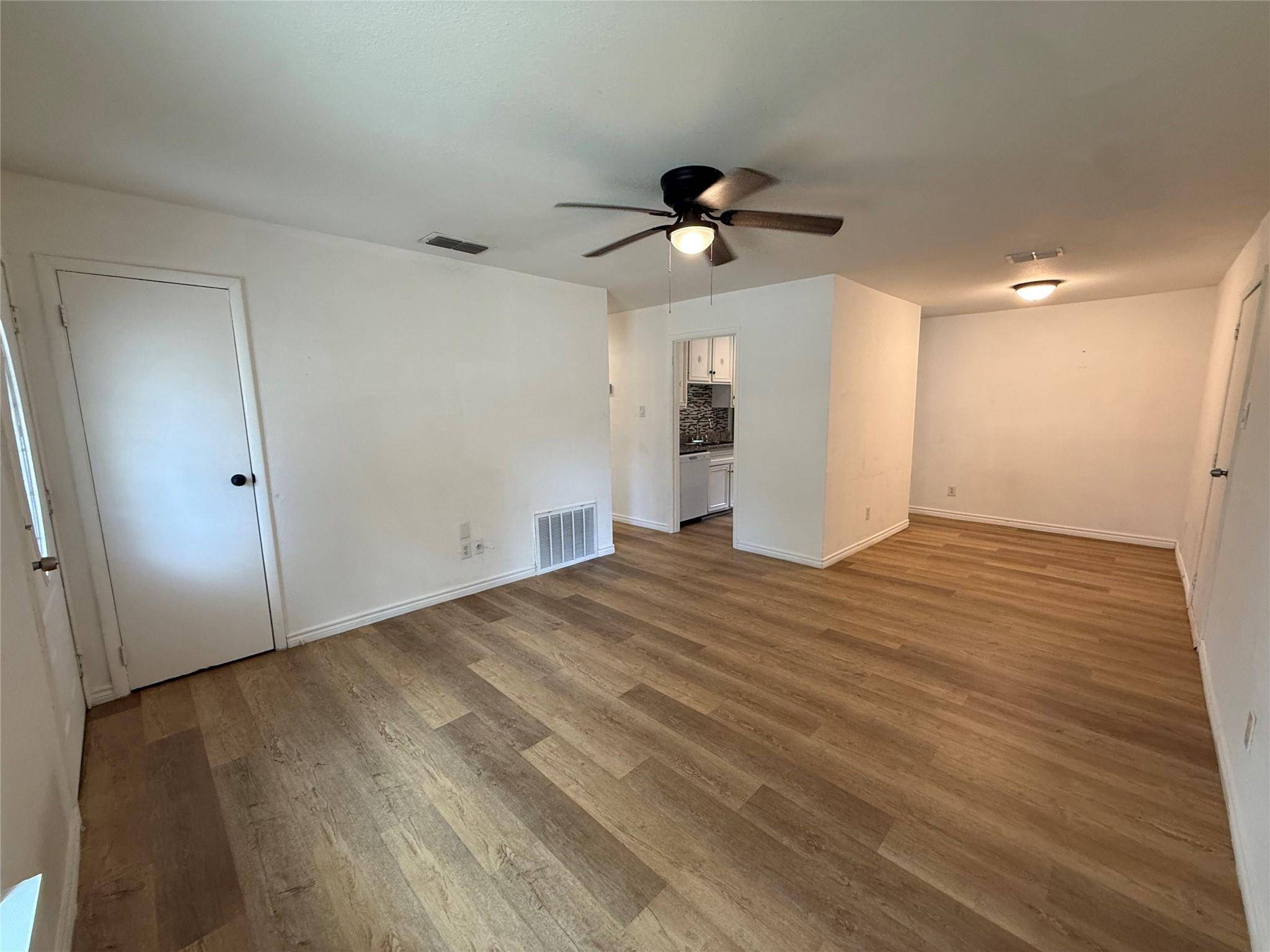 1204 Aransas ST, Lockhart, TX 78644