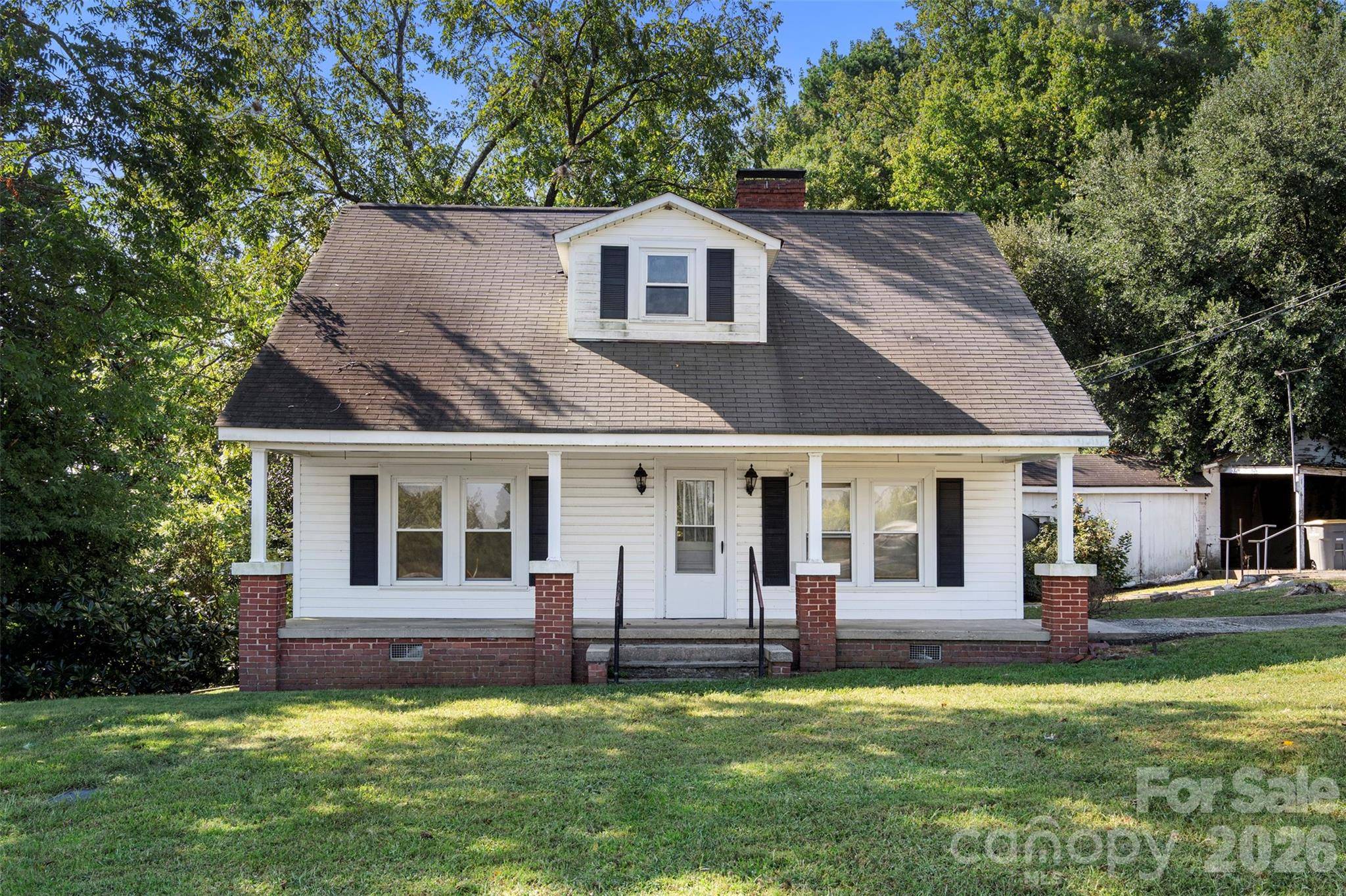 4601 Mooresville RD, Kannapolis, NC 28081