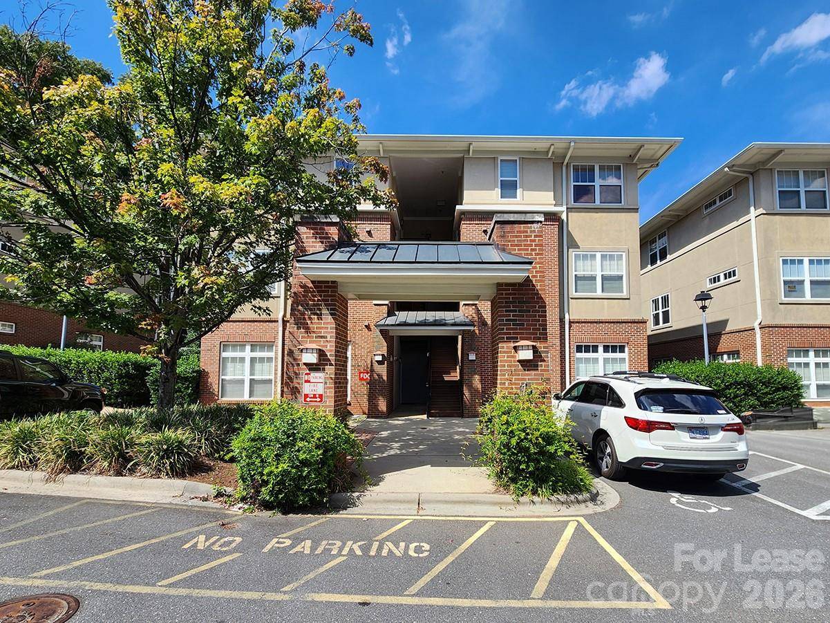 1308 Kenilworth AVE #420, Charlotte, NC 28203