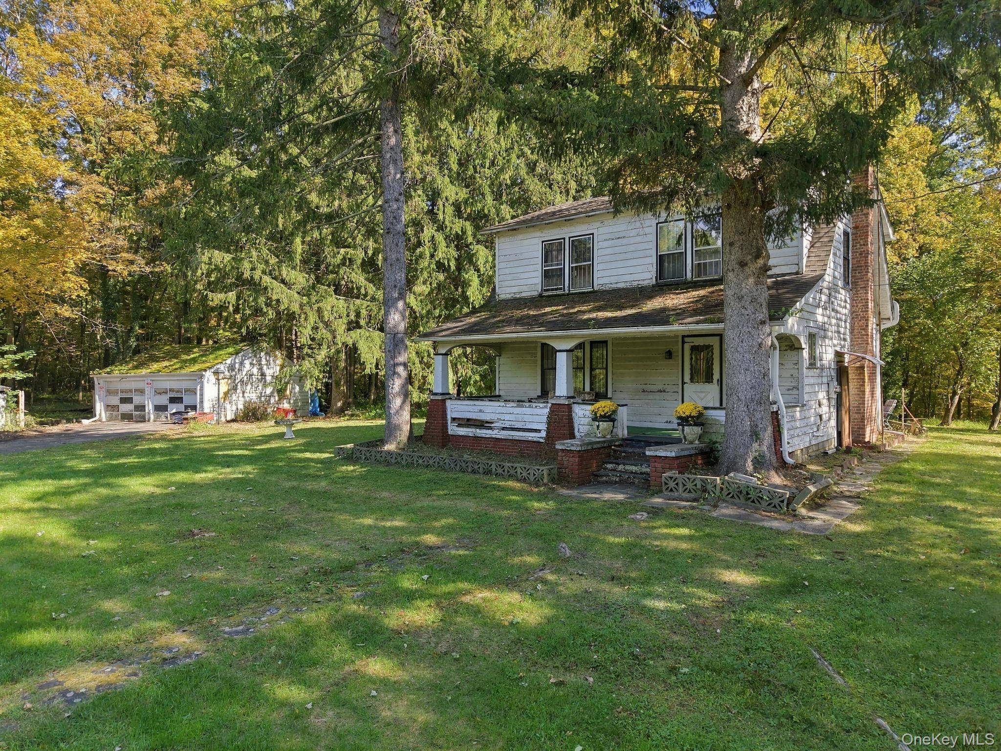 696 Springtown RD, Tillson, NY 12486