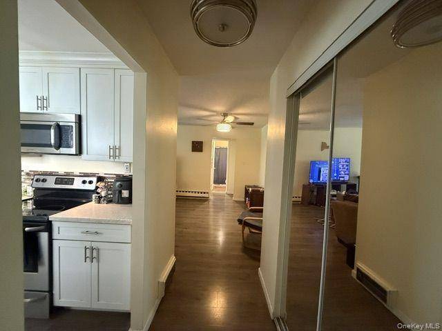 21 Village Park DR #1B, Fishkill, NY 12524