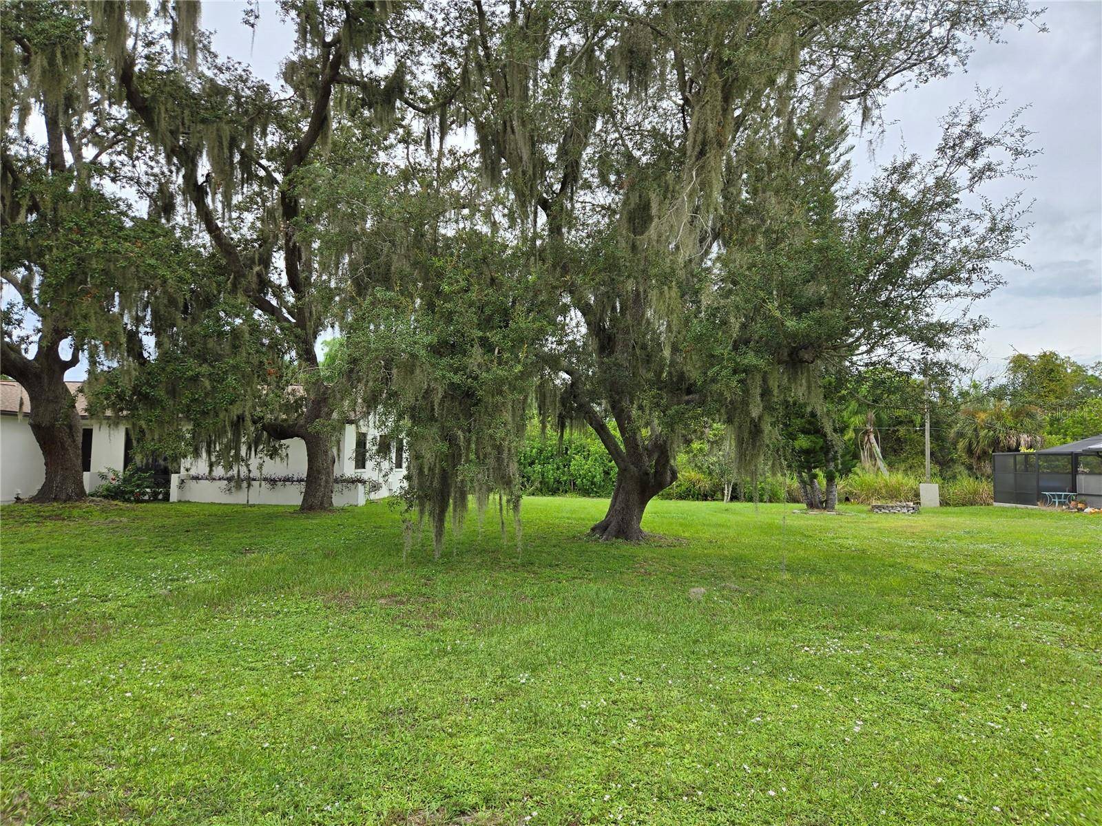 410 HUNTER ST, Port Charlotte, FL 33980