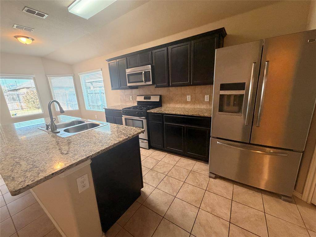 6320 Sails Street, Fort Worth, TX 76179
