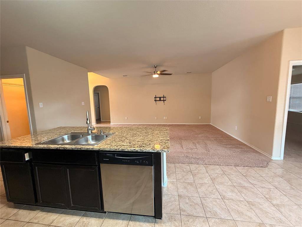 6320 Sails Street, Fort Worth, TX 76179