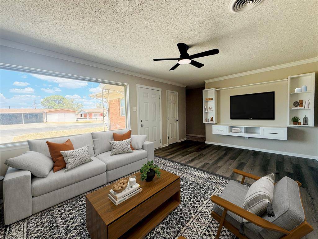4629 Versailles Drive, Midland, TX 79703