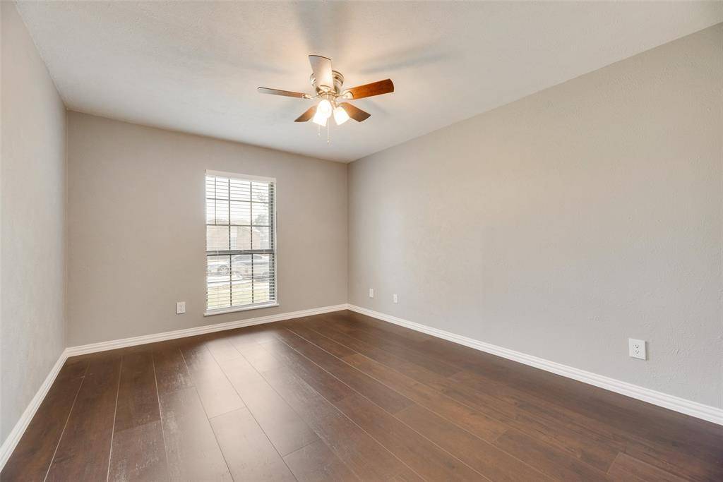 2221 Marble Falls Drive, Carrollton, TX 75007