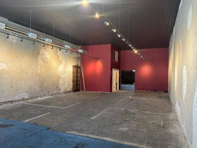 204 Main ST, Smithville, TX 78957