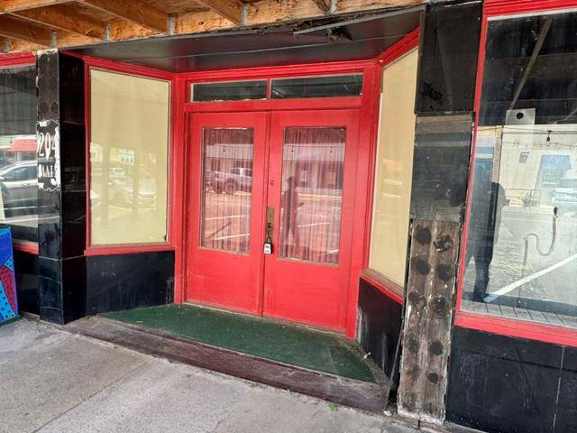 204 Main ST, Smithville, TX 78957