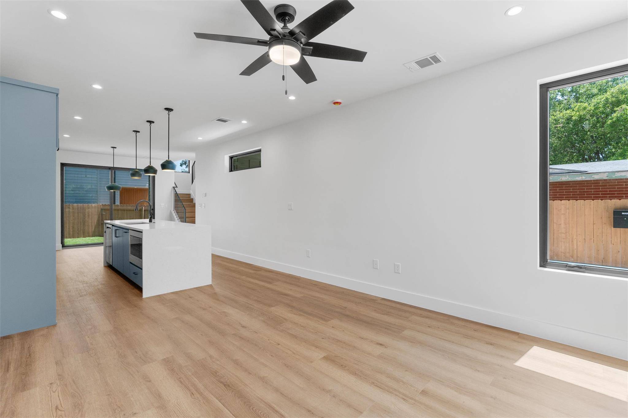 1402 Beckett ST #1A, Austin, TX 78757