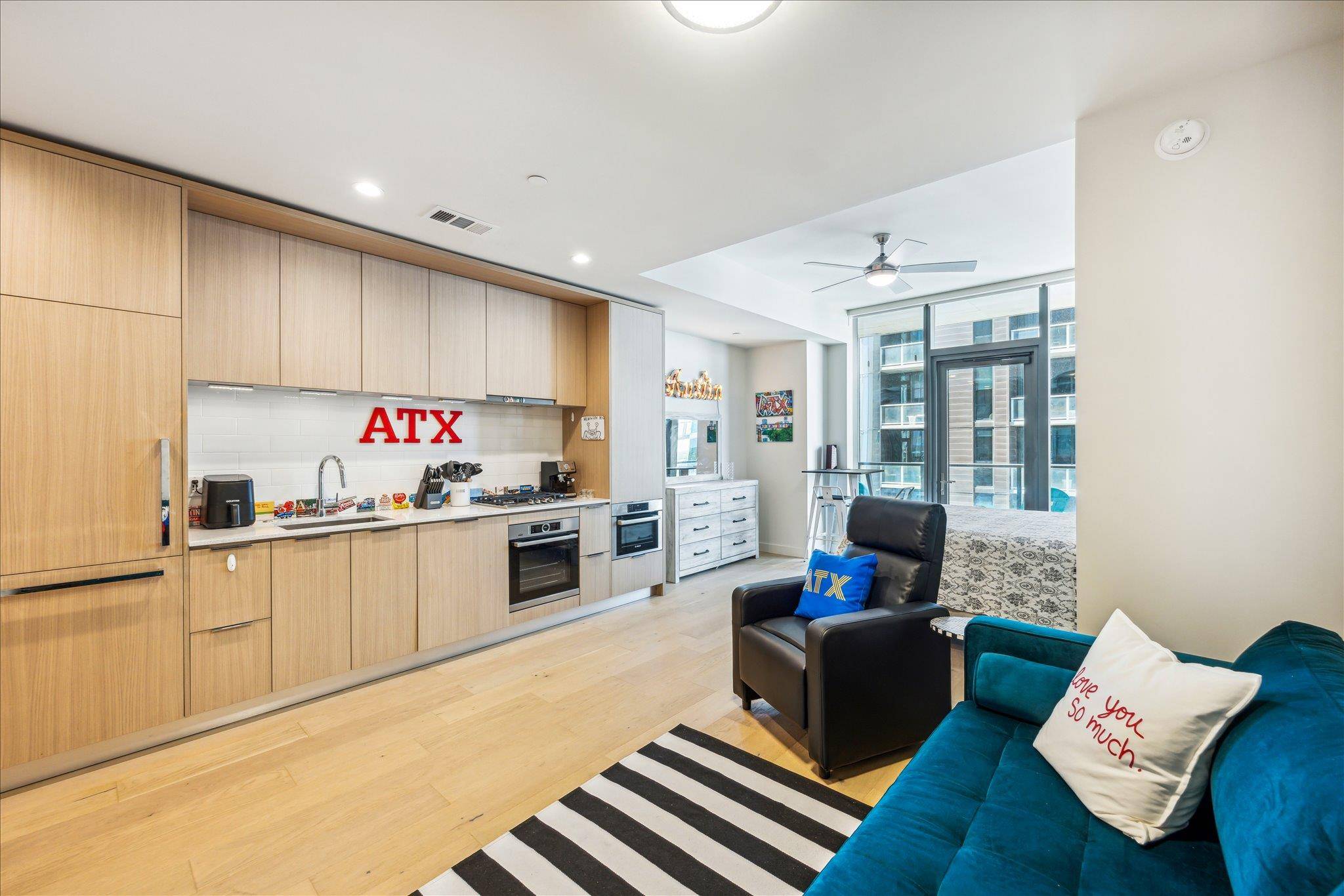 44 East Ave #1806, Austin, TX 78701