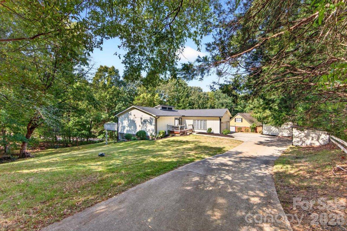 16 Cove Creek PL SE, Concord, NC 28025