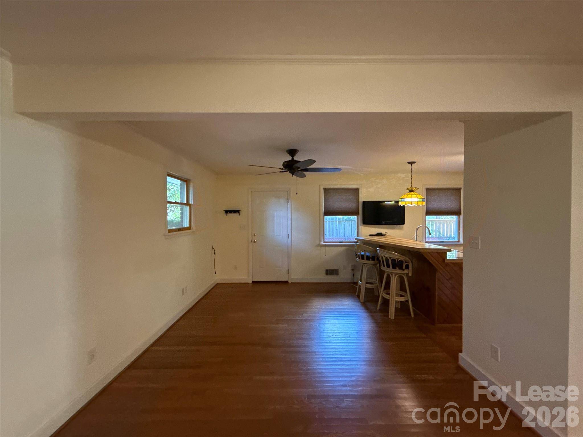 4344 University DR, Charlotte, NC 28209