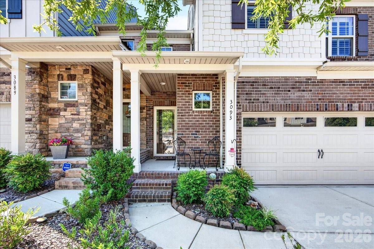 3093 Hartson Pointe DR, Fort Mill, SC 29707