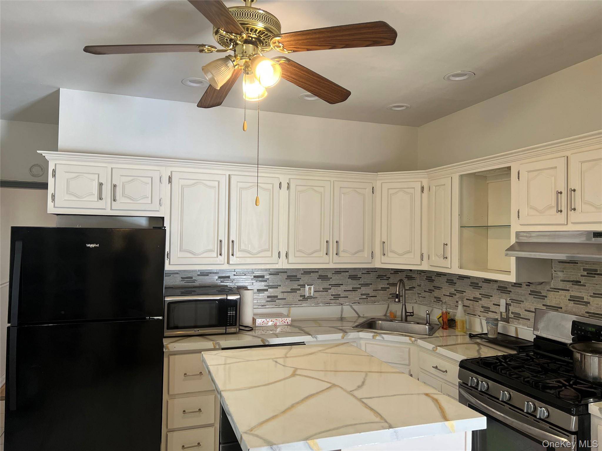 1615 E 51st ST, Brooklyn, NY 11234