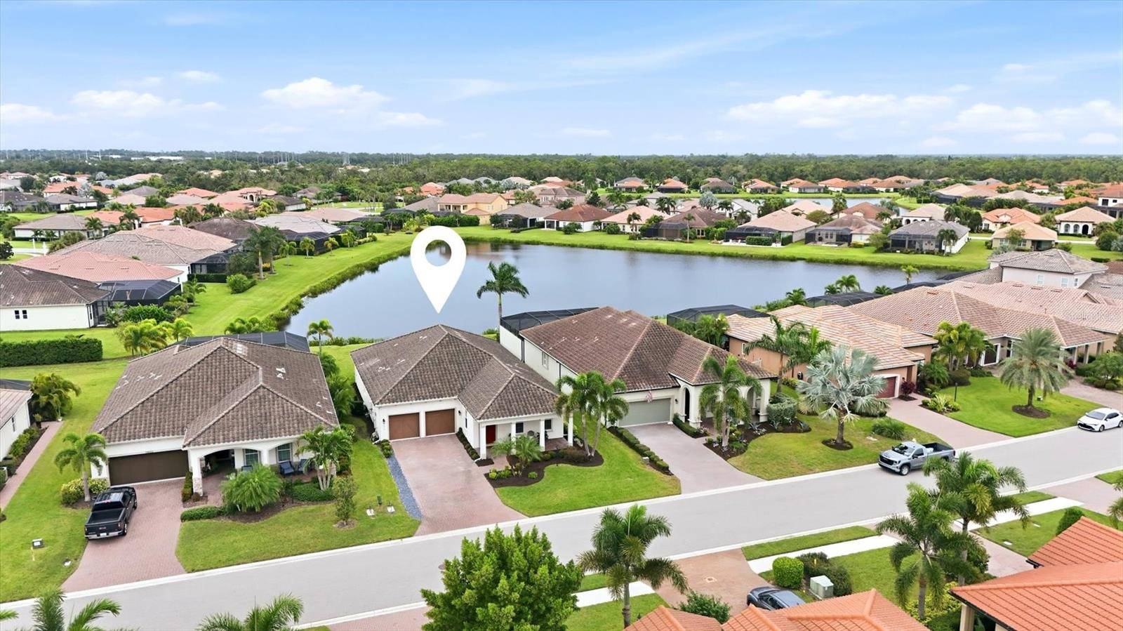 10018 MARBELLA DR, Bradenton, FL 34211