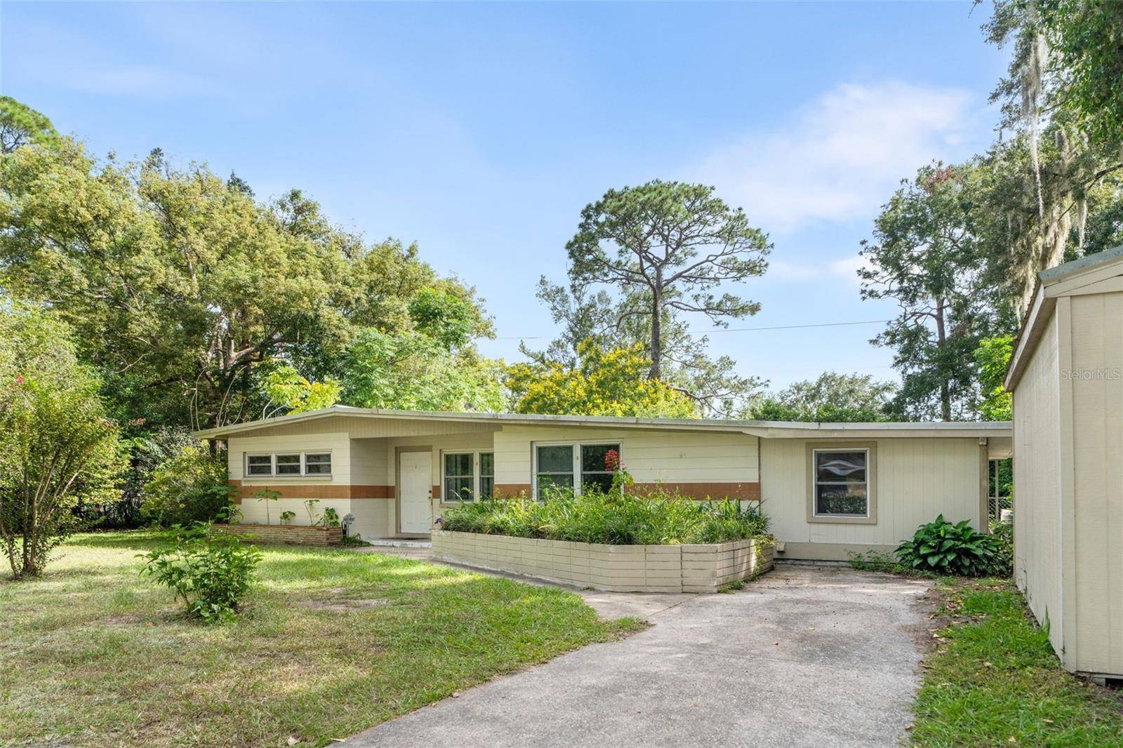 1321 NE 20TH AVE, Gainesville, FL 32609