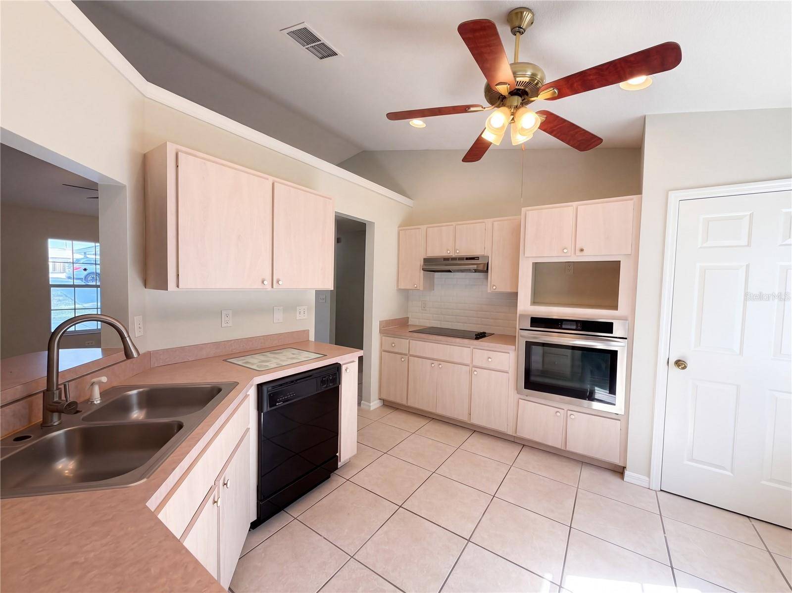 52 REDWOOD TRCE, Ocala, FL 34472