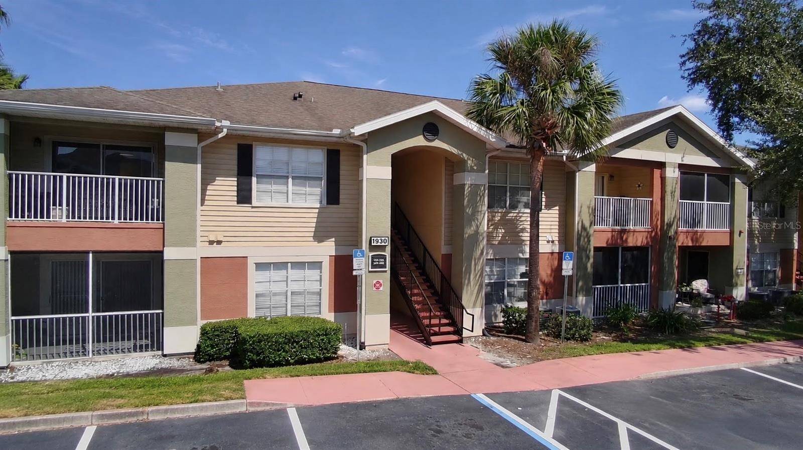 1930 SUMMER CLUB DR #202, Oviedo, FL 32765