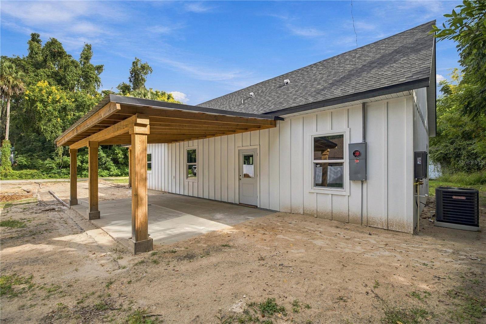 150 NW 2ND ST, Williston, FL 32696