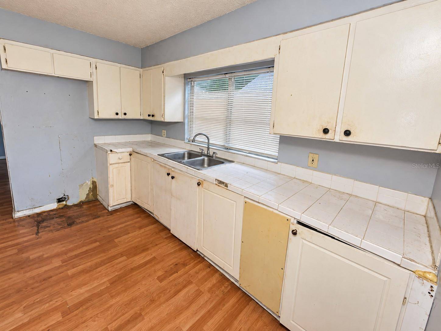 2811 MORGAN ST, Tampa, FL 33602