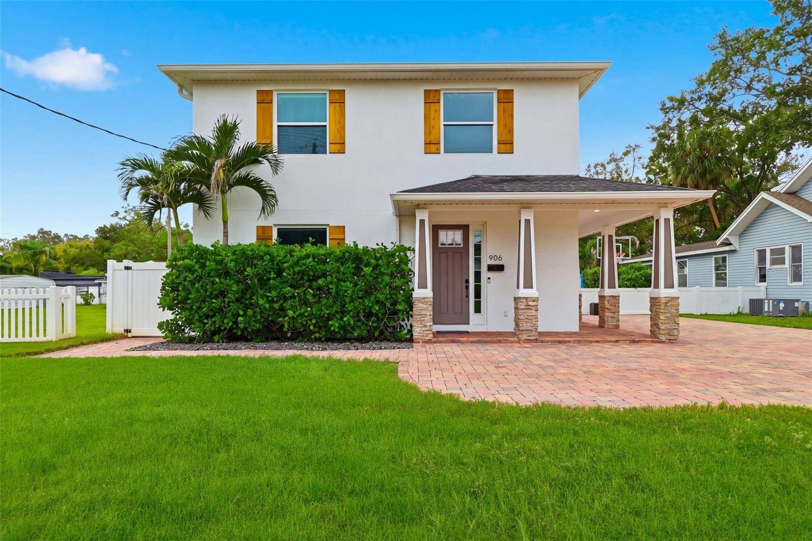 906 W PENINSULAR ST, Tampa, FL 33603