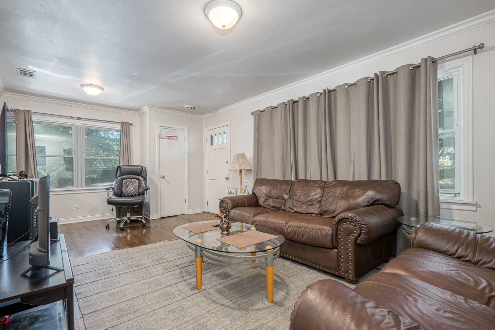 622 N Main ST, Lombard, IL 60148