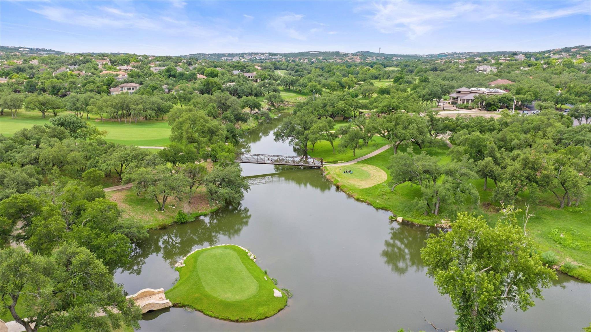 6 Candleleaf CT, The Hills, TX 78738