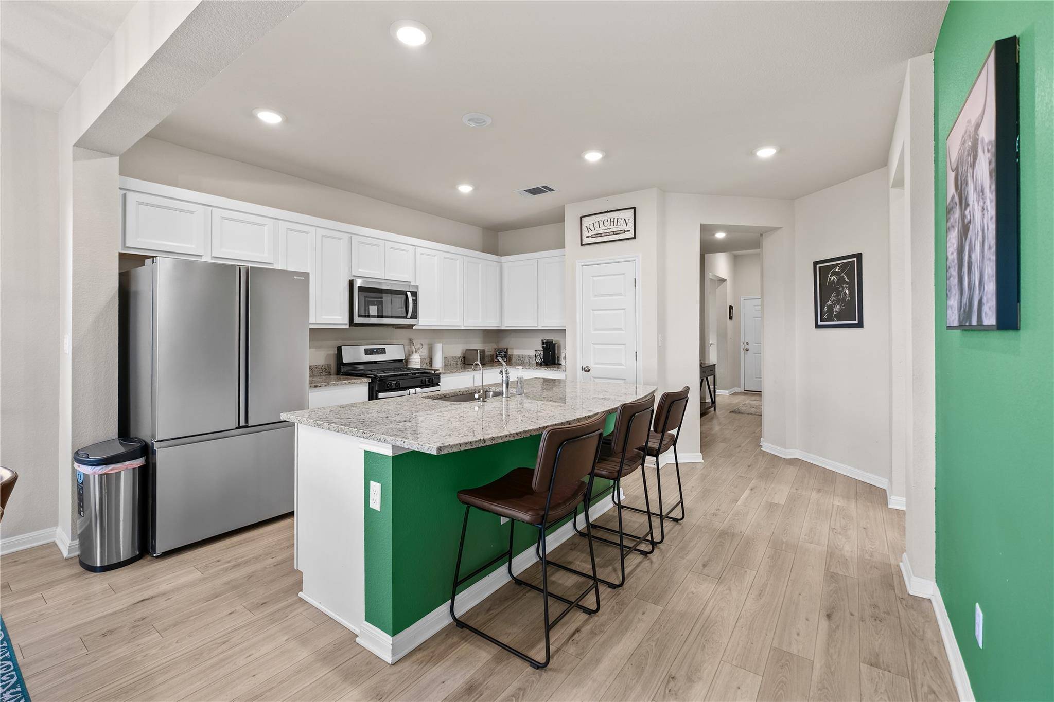 283 Tolo DR, Elgin, TX 78621